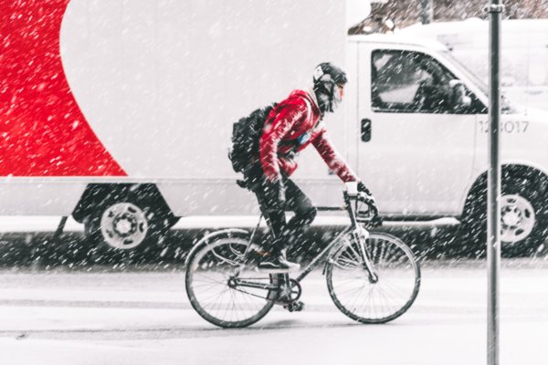 bicycle delivery in snow